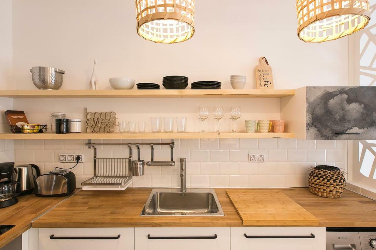 Boho Chic Apartment, Agia Sofia District #Feelslikehome Thessaloníki Ngoại thất bức ảnh