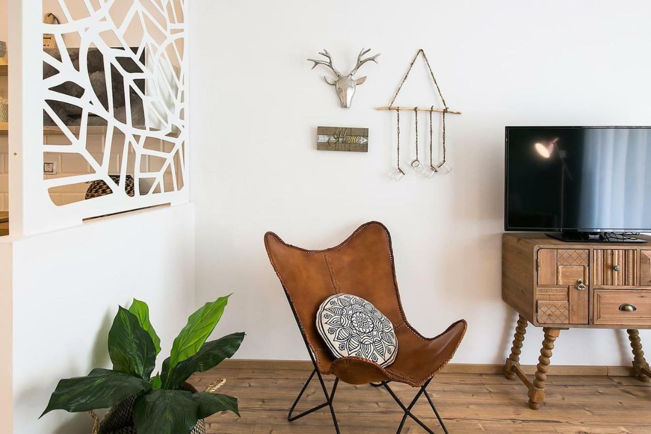 Boho Chic Apartment, Agia Sofia District #Feelslikehome Thessaloníki Ngoại thất bức ảnh